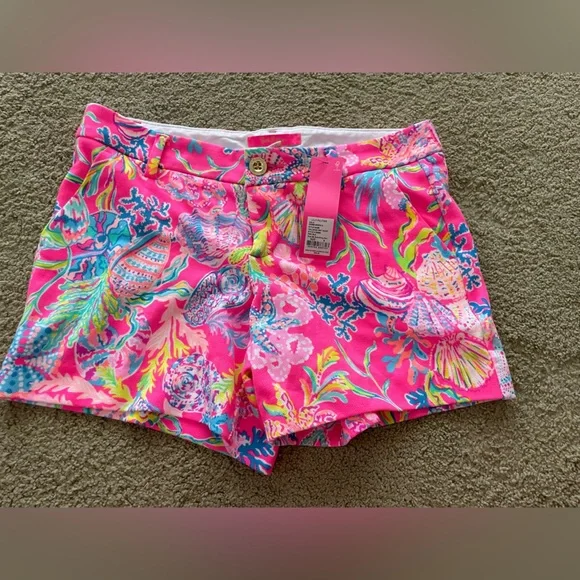 Lilly Pulitzer Shorts - Picture 1 of 2
